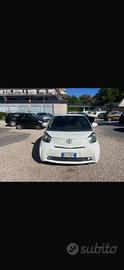 Toyota iQ 1.0 Multidrive