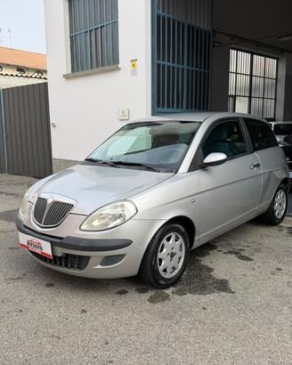 Lancia Ypsilon 1.2 Argento