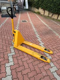 transpallet manuale