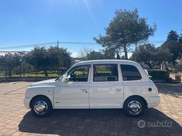 Taxi inglese LTI
