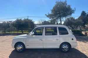 Taxi inglese LTI