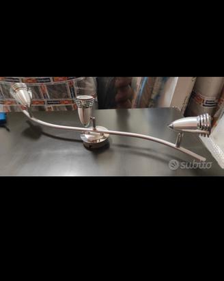 Illuminazione lampada con faretti led 
