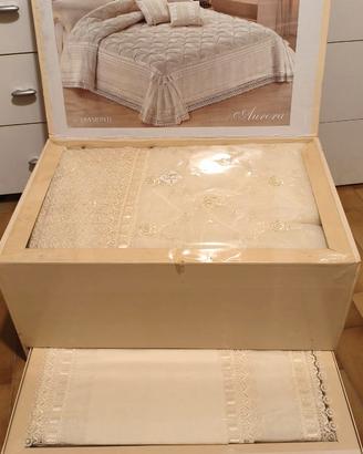 Corredo matrimoniale completo (6 pezzi) nuovo