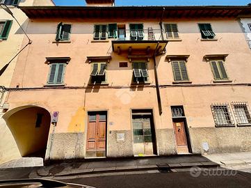 3 LOCALI A FIRENZE