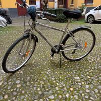 Bicicletta City bike