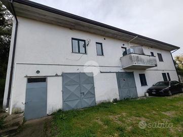 CASA INDIPENDENTE A TORRICE