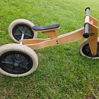 Wishbone Bike 3-in-1. Bicicletta in legno naturale