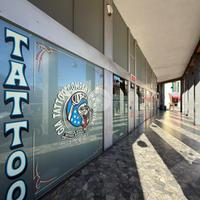 NEGOZIO A SEREGNO