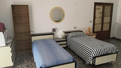 4 LOCALI A PERUGIA