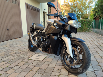 BMW k1200r
