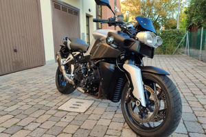 BMW k1200r
