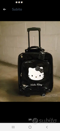 Trolley Camomilla Hello kitty pari al nuovo