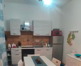 BILOCALE in zona EUR / POSTO AUTO