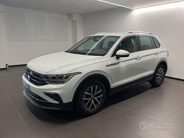 Volkswagen Tiguan Nuova Life 2.0 TDI SCR 90 k...