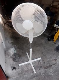Ventilatore trepiedi 