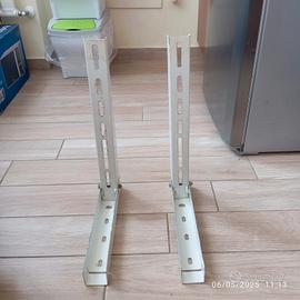 Staffe condizionatore 