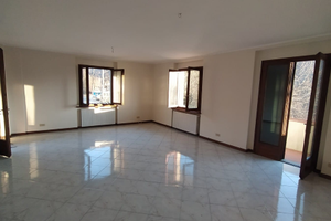 Vedesi appartamento 130mq san marcello piteglio