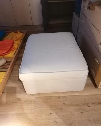 Pouf con contenitore 