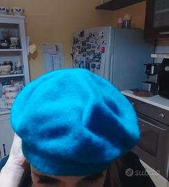 Basco in feltro turchese 