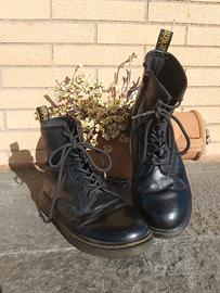 Dr martens nero on sale 38