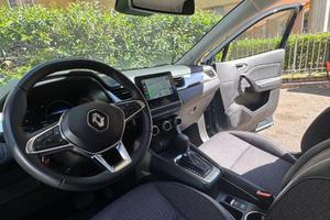 Renault Captur Full-Hybrid E-Tech 2023