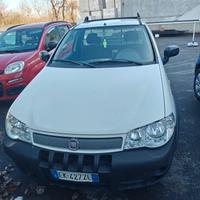 FIAT strada anno 2012 