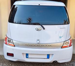 auto intera Materia Daihatsu per ricambi