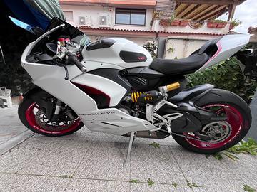 Ducati Panigale V2