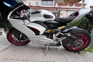 Ducati Panigale V2