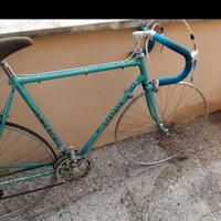 bicicletta vintage da  corsa 