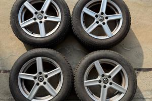 Cerchi in lega e gomme 