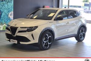Alfa Romeo Junior 1.2 ibrida speciale 145cv edct6