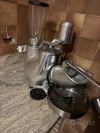 Tritaghiaccio spremiagrumi frullatore combinato