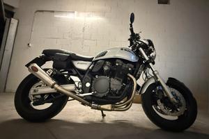 Suzuki gsx 750 ( cafè racer )