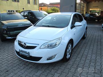 Opel Astra 5 Porte Astra 5p 1.7 cdti Elective 110c