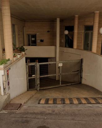 Garage a Otranto in centro