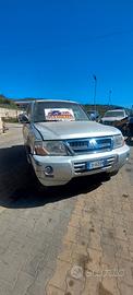 Mitsubishi Pajero 3200 did anno 2004