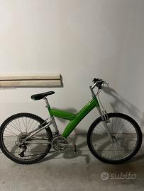 Mountain bike Pininfarina 26", 21 velocità Shimano