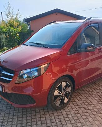 Mercedes classe v 220d compact  black edition 