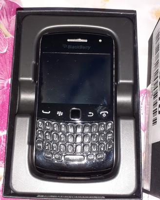BLACKBERRY CURVE 9360 CON SCATOLA E ACCESSORI