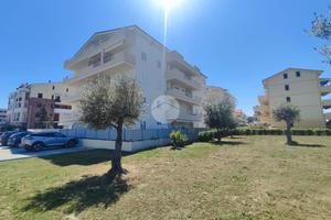 3 LOCALI A TORTORETO