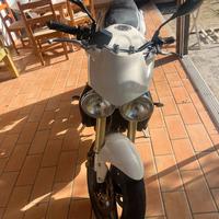 Triumph street triple 765 2008