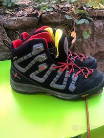 Scarponi kayland tg 41 goretex