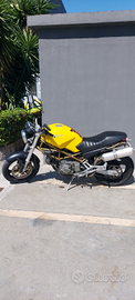 Ducati moster 600 giallo