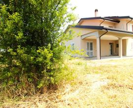 CASA SEMINDIPENDENTE A CESENA