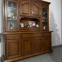 Credenza con alzata in legno