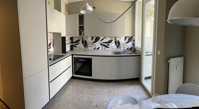 Camere singole in appartamento centrale