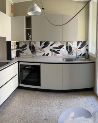 Camere singole in appartamento centrale