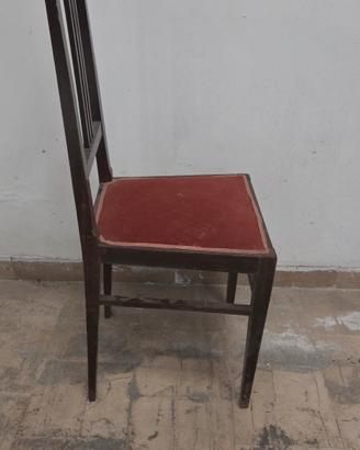 Sedia vintage in legno imbottita