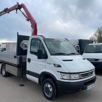 Iveco daily 35 c 15 cassone fisso con gru